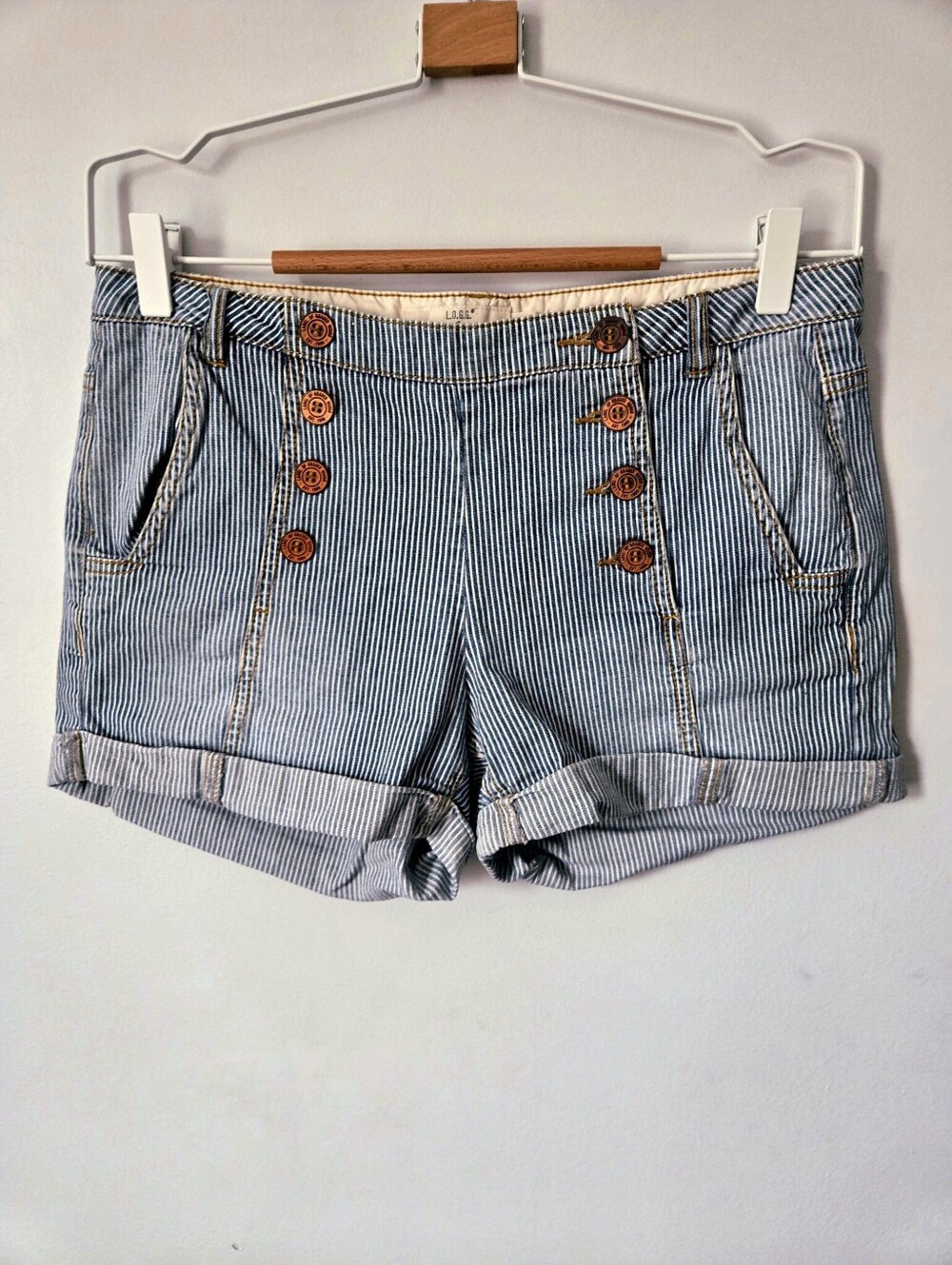 H&M L.O.G.G. Women's Blue Striped Sailor Cotton Blend Shorts